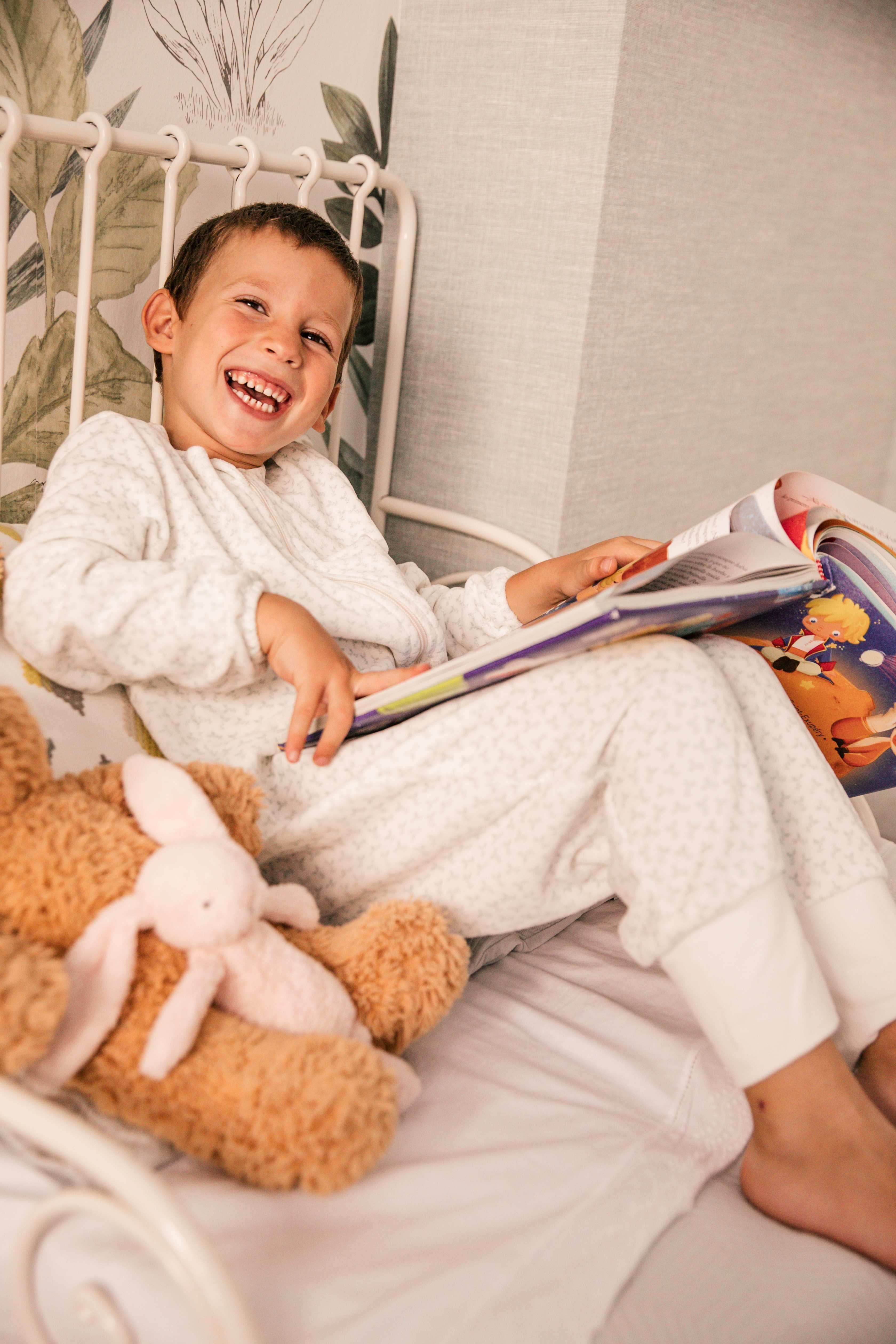 Bubble Pajamas with Sleeves and Green Flowers