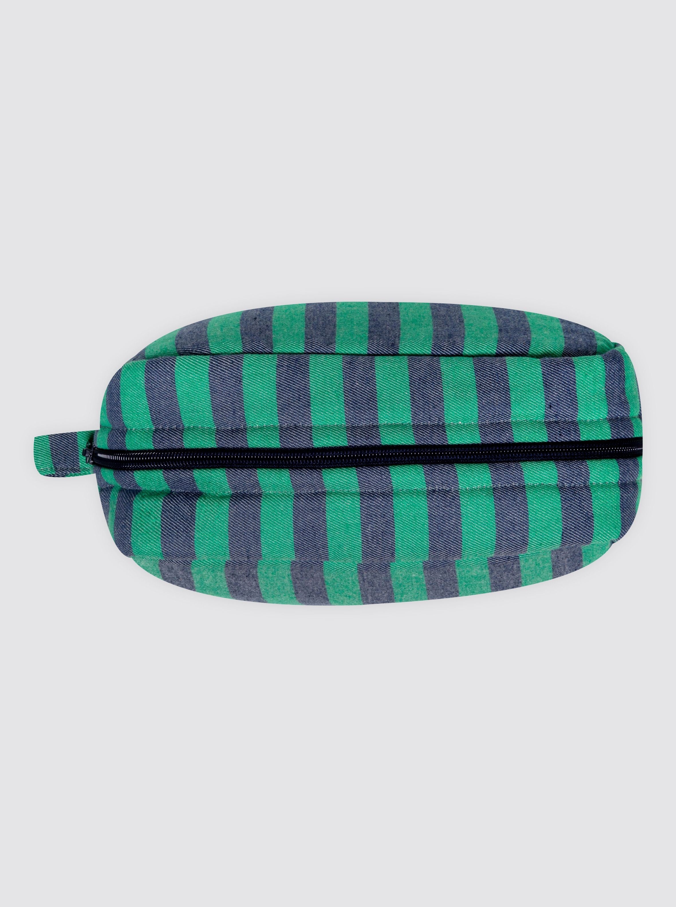 Trousse de toilette en denim et rayures vertes