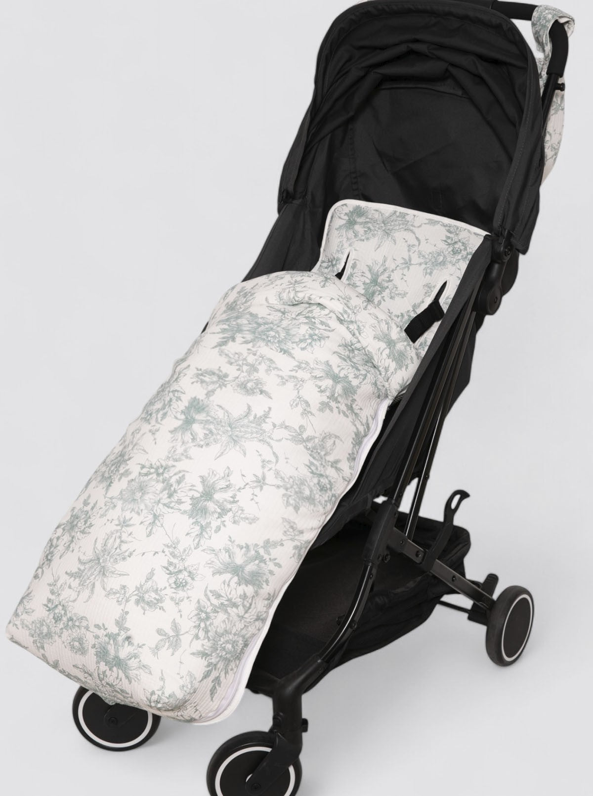 Funda con Saco Silla Ligera Chloé Flor