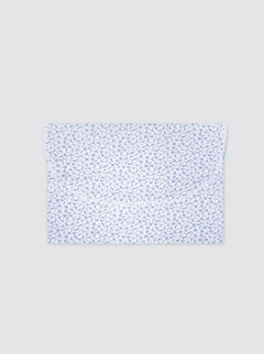 Bolsa de Ropa Pequeña con Tira Bordada Flor Pitiminí Azul