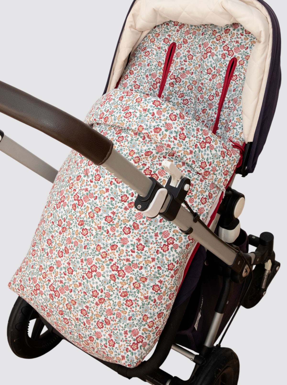 Universal Stroller Cover with Footmuff for Nina Flowers, Burgundy