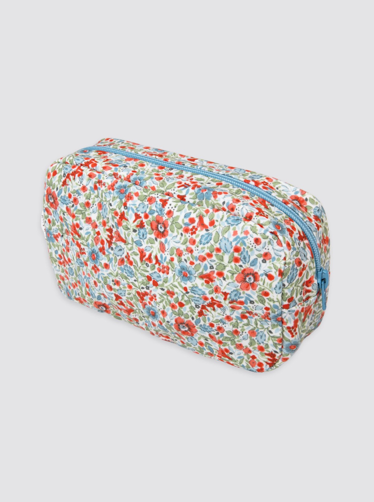 Small Toiletry Bag with Nice Red Flowers