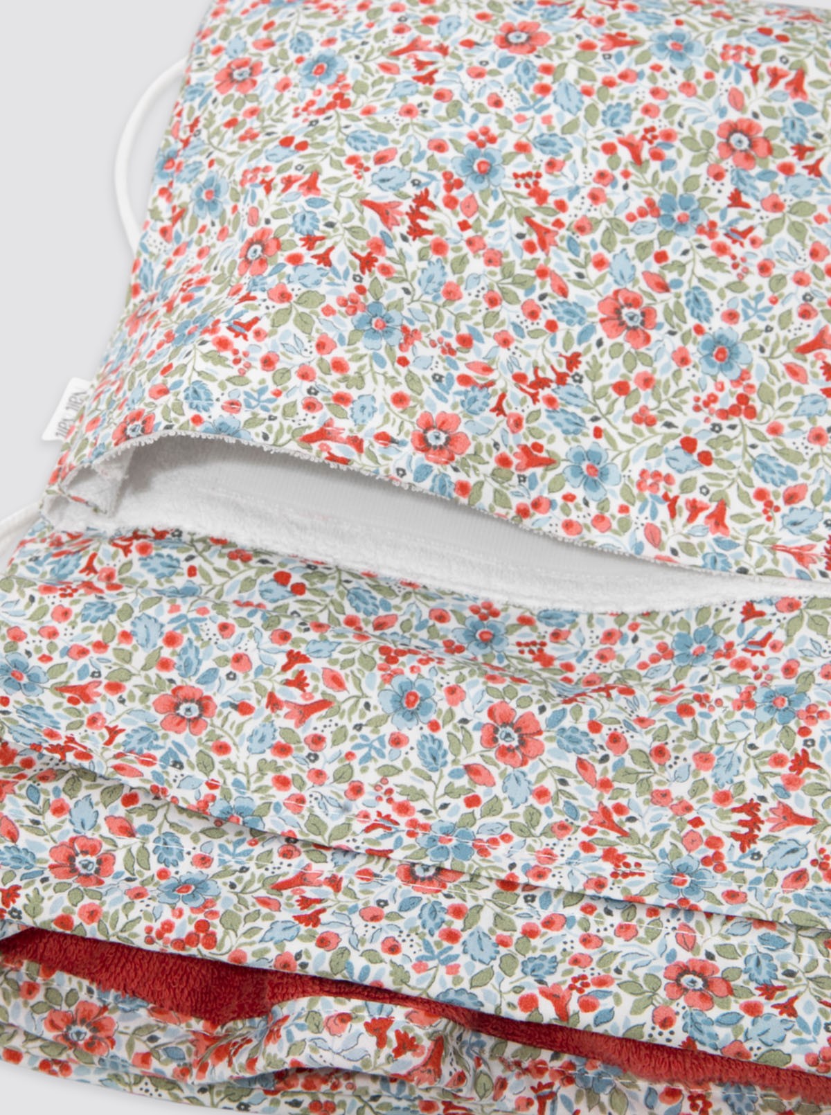 Beach Roll Bag Flowers Nice Red