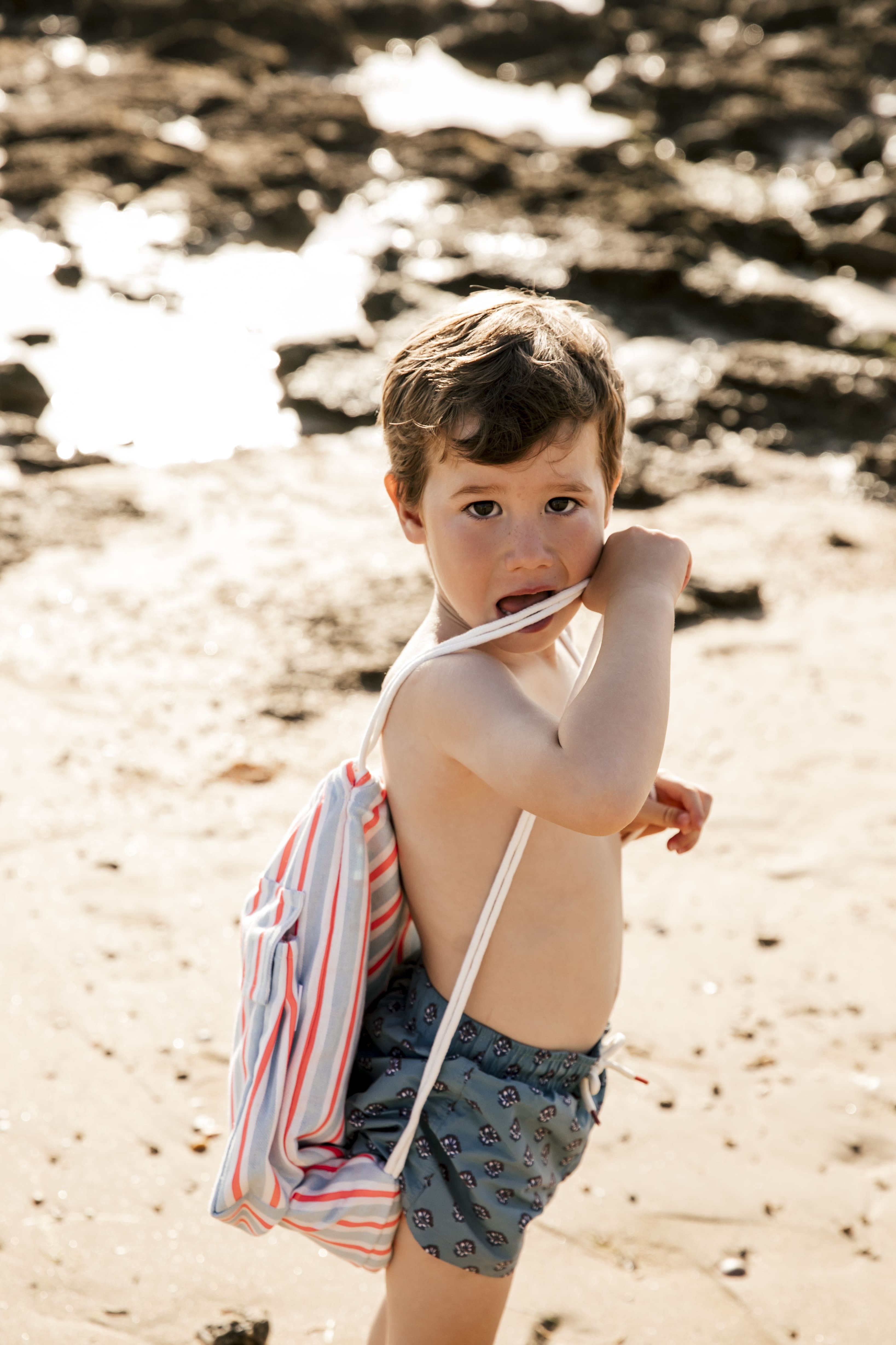 Playa Roll Bag Rayas Flúor Rosa