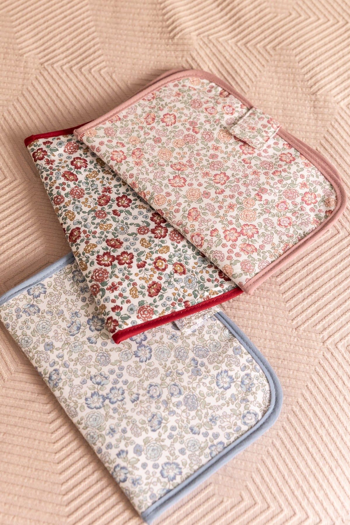 Portadocumentos Flores Nina Rosa