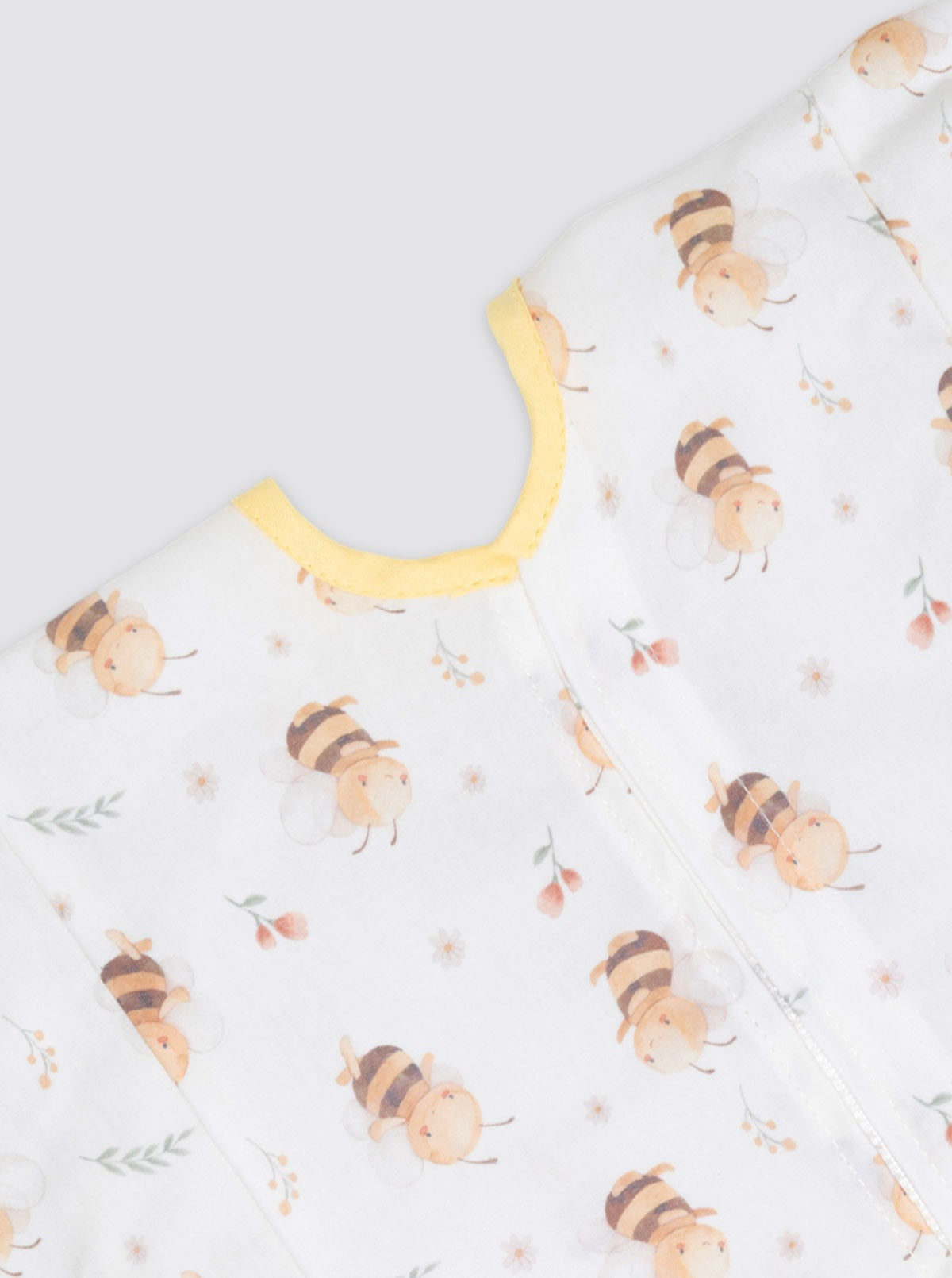 Blouse bébé avec poche, fleurs et abeilles