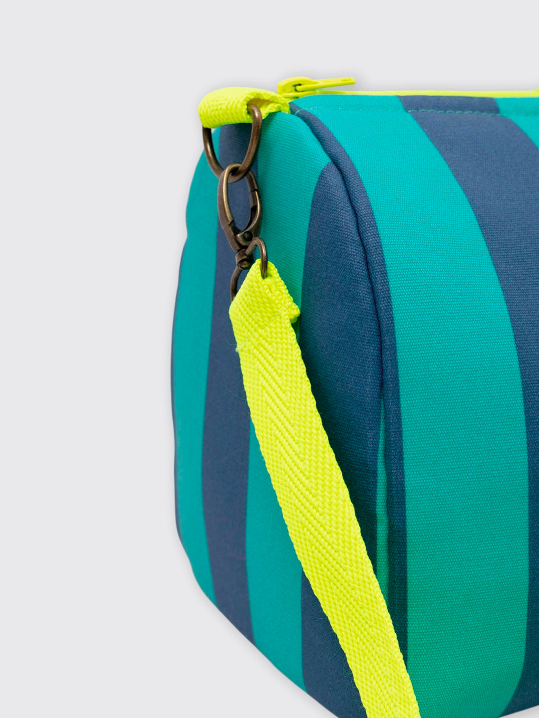 Bolsa de Deporte Rayas Tarifa Verde