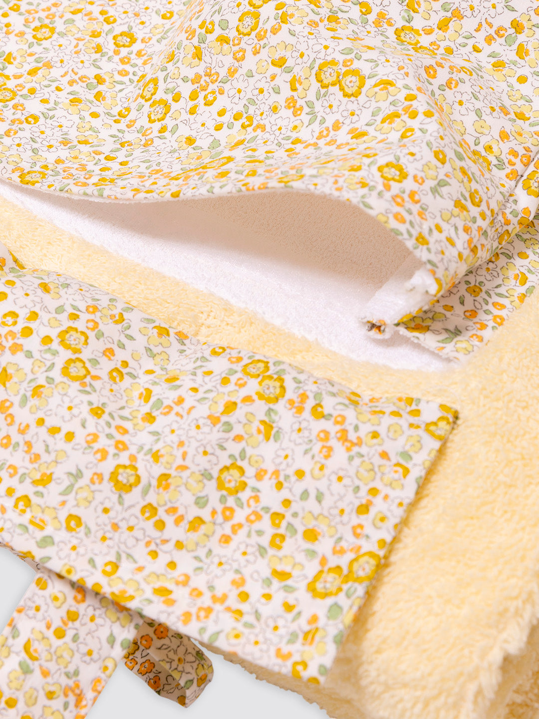 Playa Roll Maxi Flores Catalina Amarillo