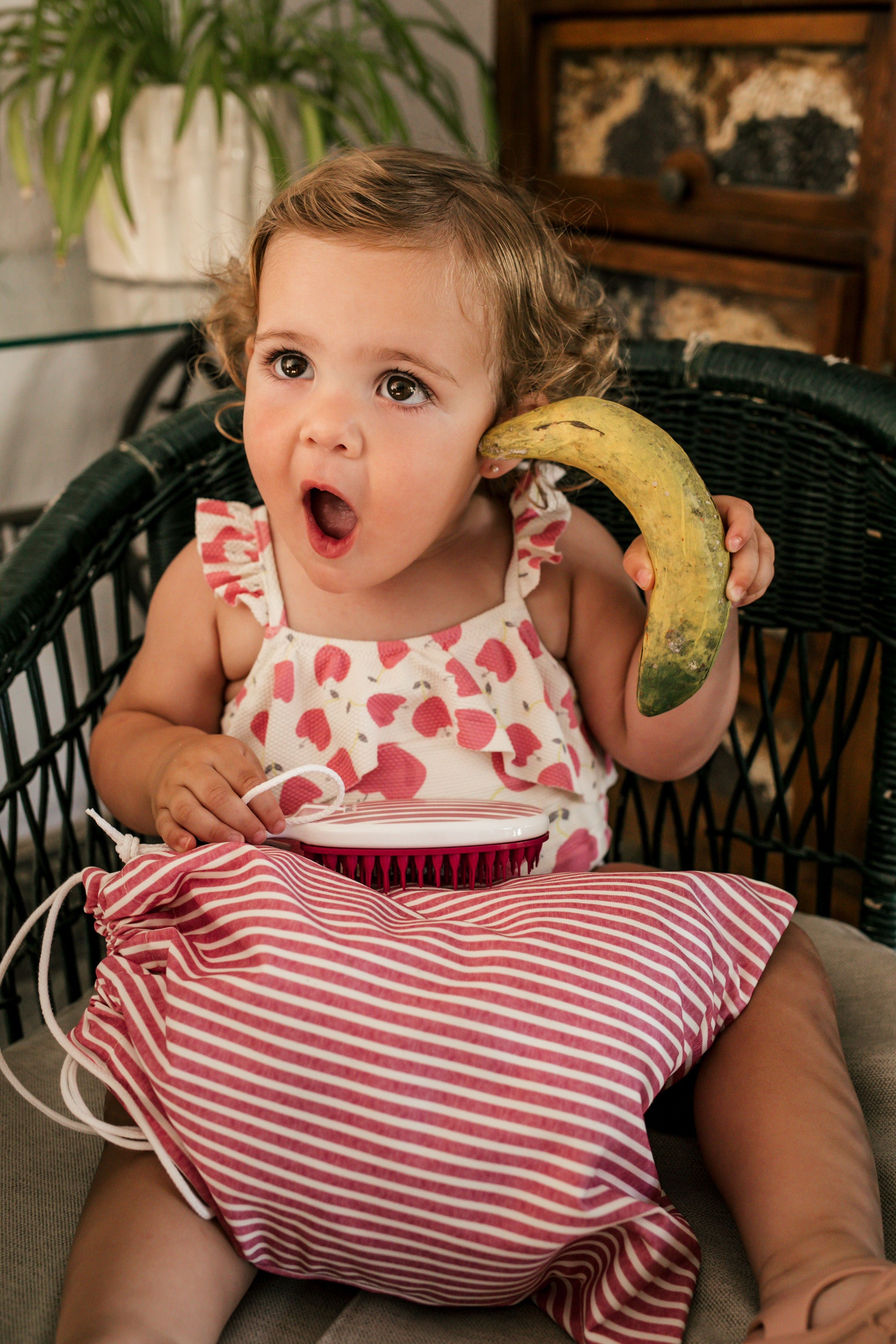 Petit sac rayé, bougie rose fraise