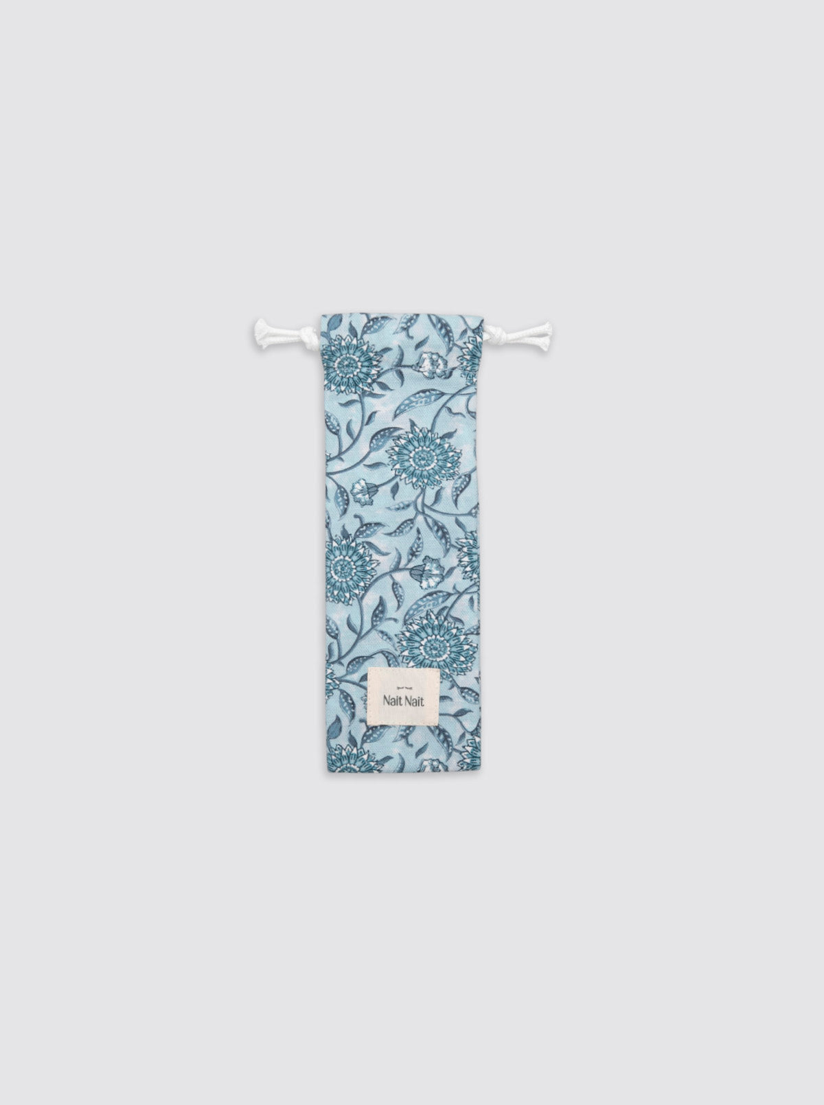 Mencía Flores Blue Toothbrush Pouch