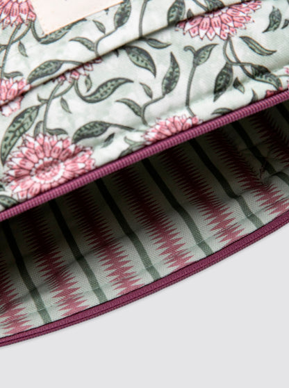 Mencía Pink Floral Travel Bag