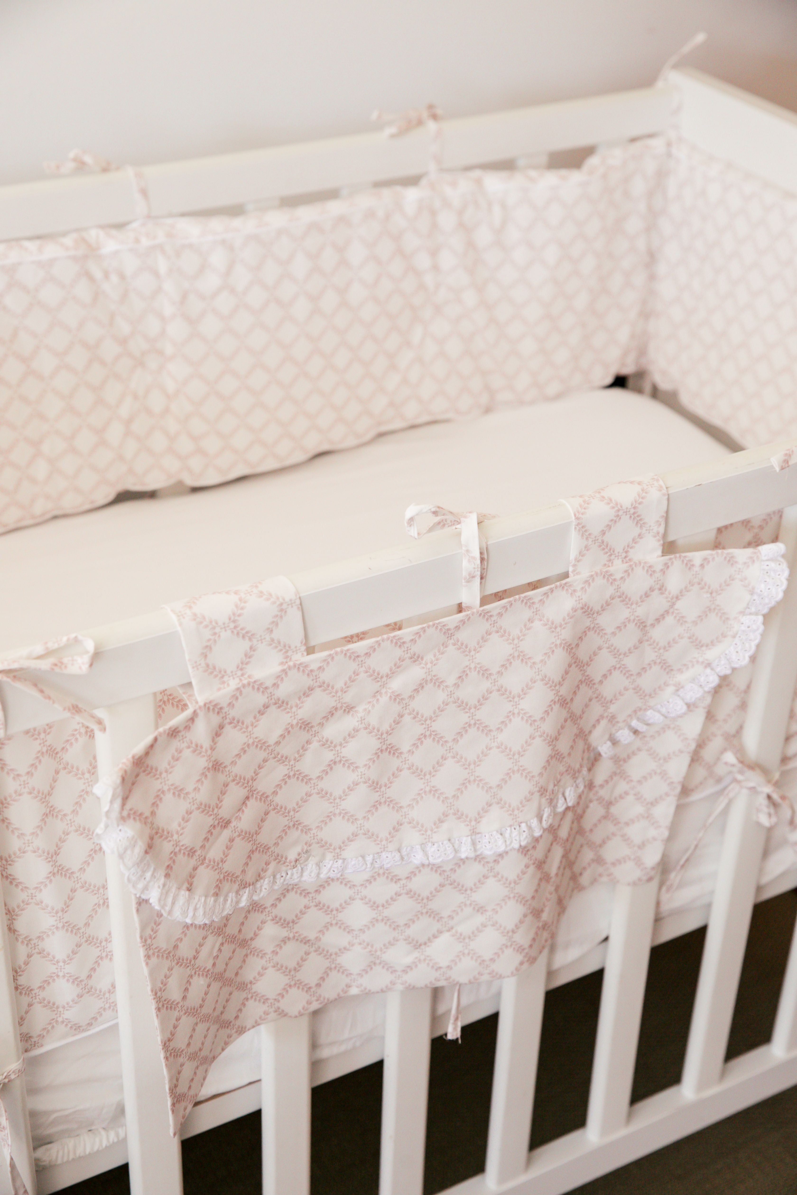 Bolsa de Pijama Con Tira Bordada Atenea Rosa