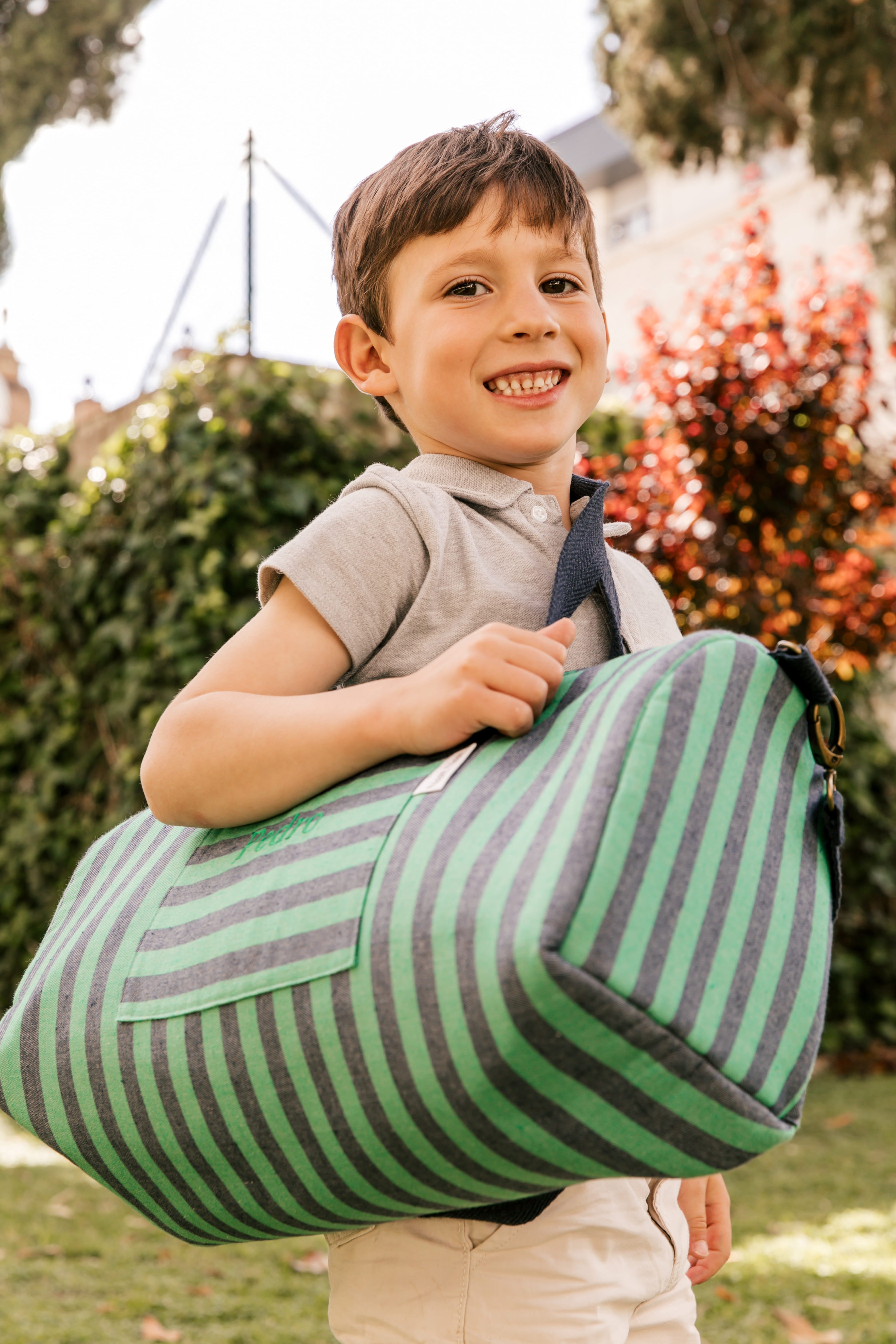 Sac de sport en denim et à rayures vertes