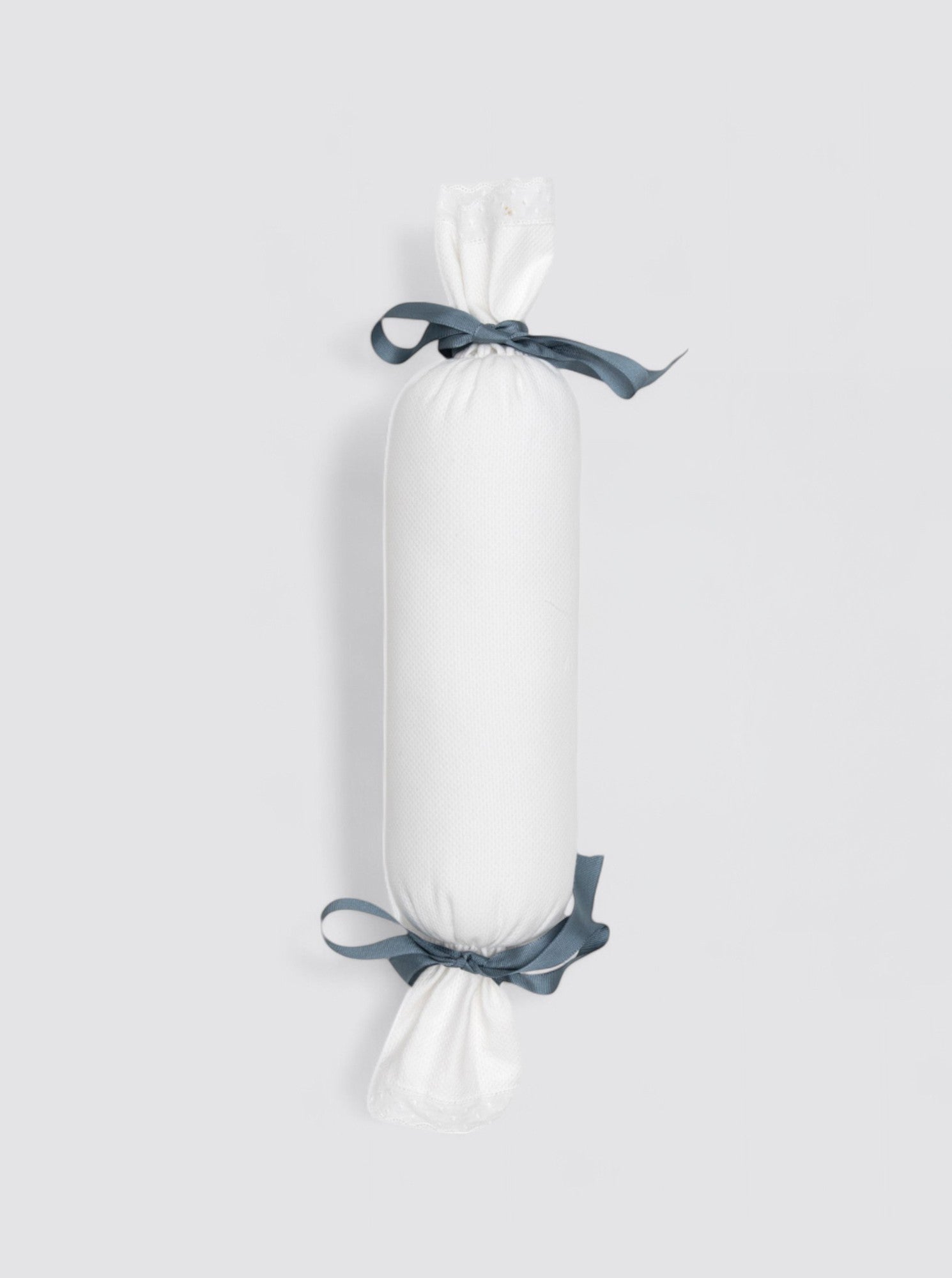 Cojín Antivuelco Piqué Nano - Lazo Liso