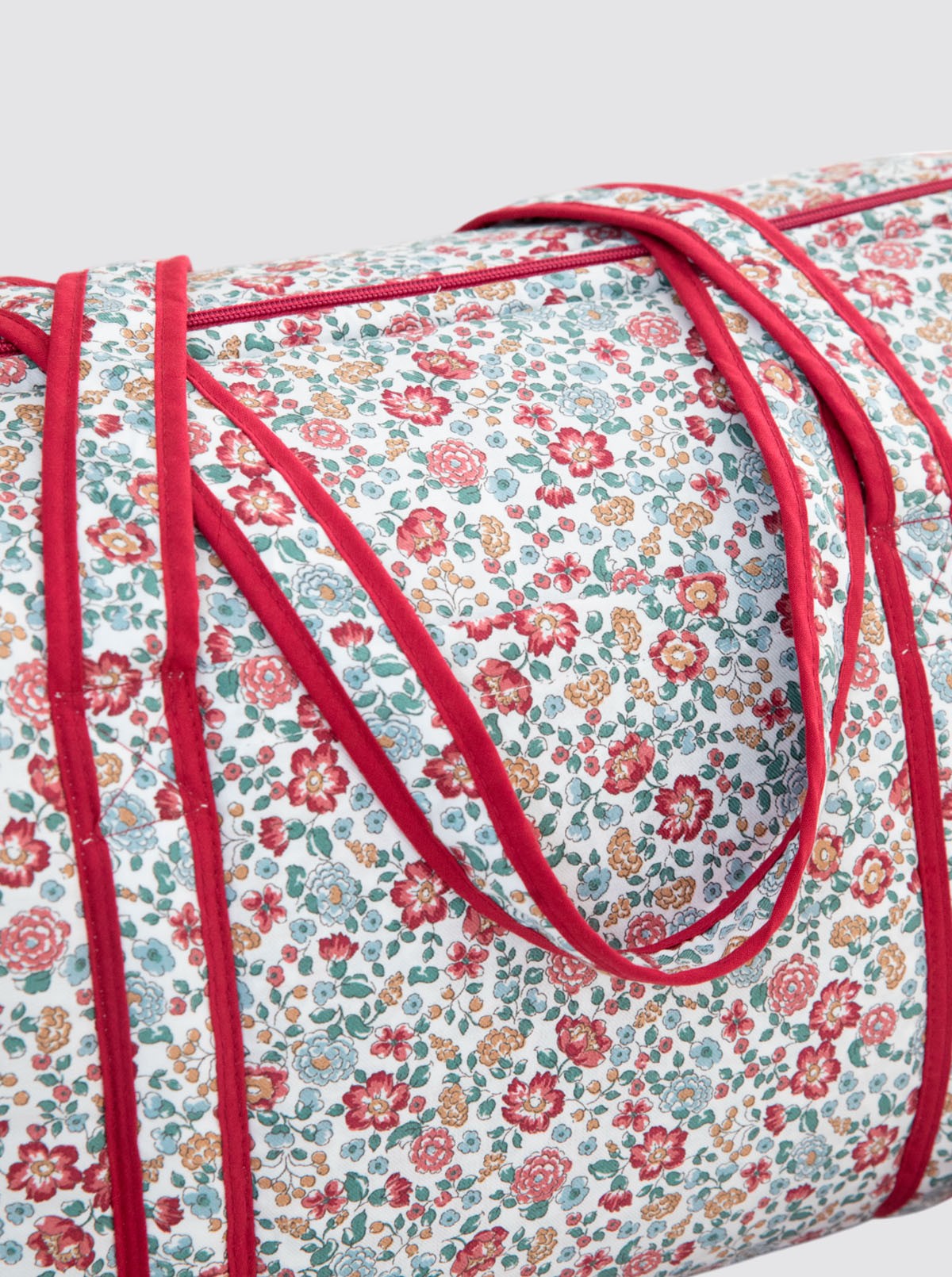 Nina Flowers Burgundy Travel Bag 