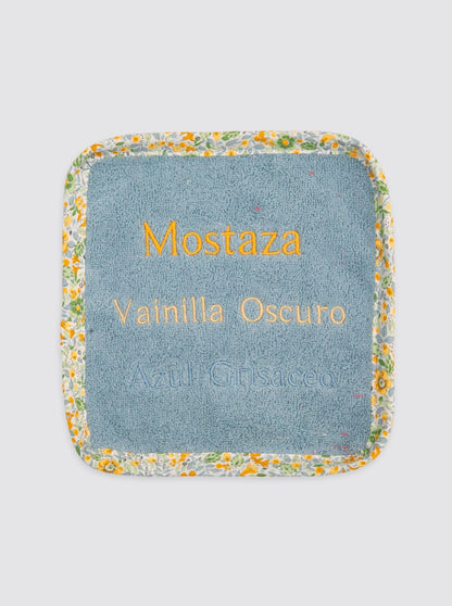 Poncho jaune, fleurs de plage, joli