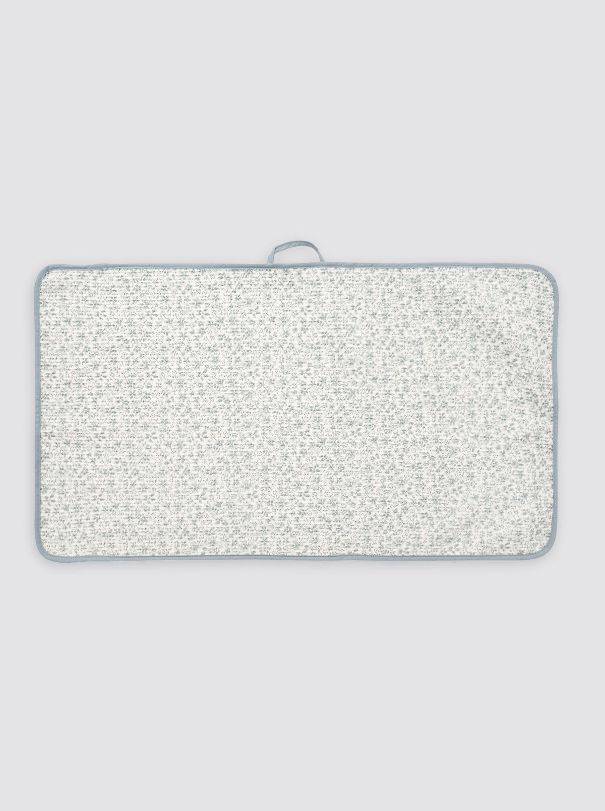 Serviette maxi légère à fleurs bleues