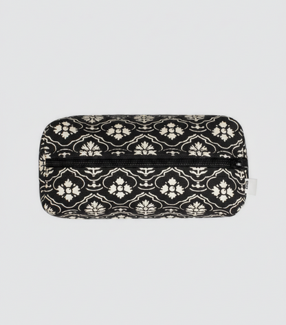 Petite trousse de toilette indienne noire