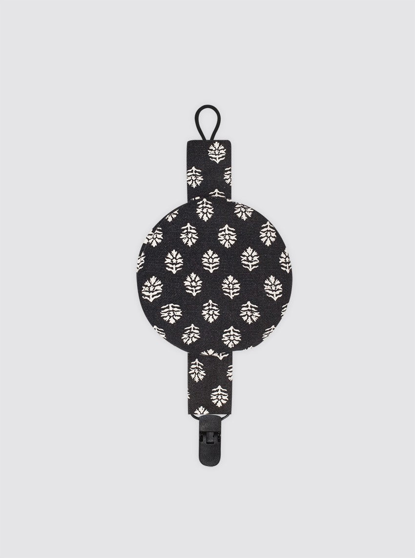 Chupetero con Bolsillo India Negro