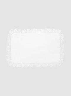 Bordure de matelas avec broderie à double ourlet