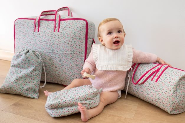 Bavoir Sofia imperméable en tissu éponge